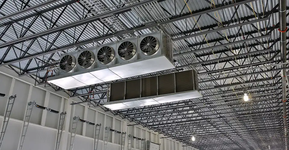 Cloverleaf warehouse