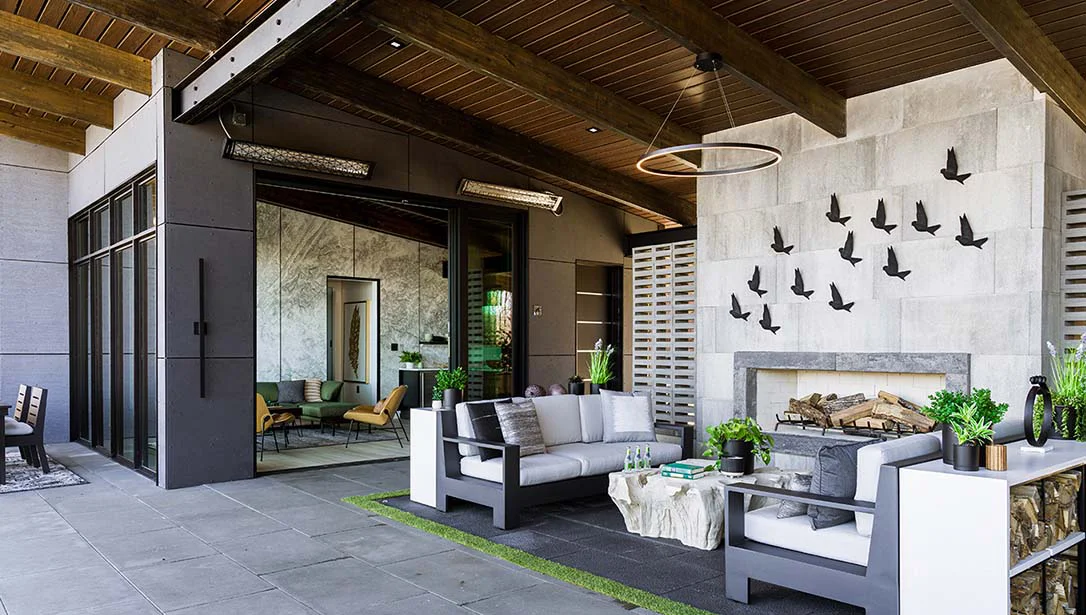 IMPRESSIONS® Pinhoti Courtyard