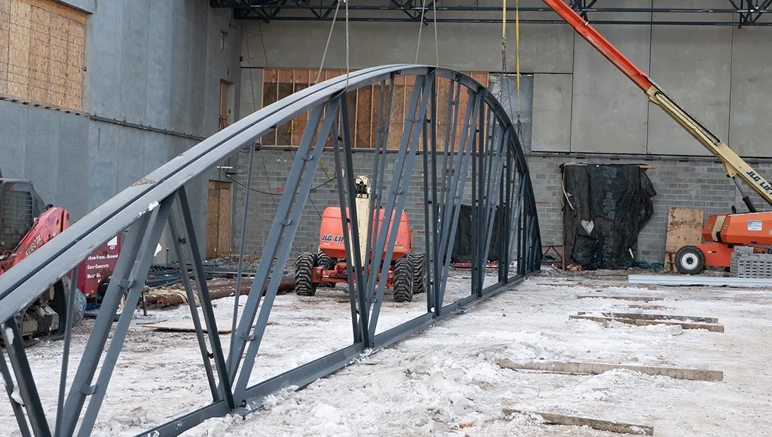 Mandan High School special profile bowstring joist